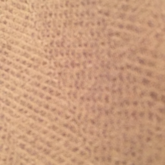 Garfield and Marks Size 4 Beige 2 Buttoned Blazer - Picture 5 of 5